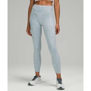 LULULEMON NWOT Fast and Free EUC High-Rise Tight 25" City Grit White Blue Fog 4